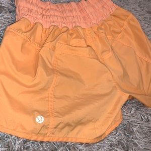 Tangerine Lulu lemon shorts